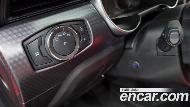 Ford Mustang 2020 — photo 26