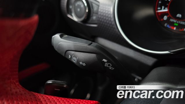 Ford Mustang 2020 — photo 29