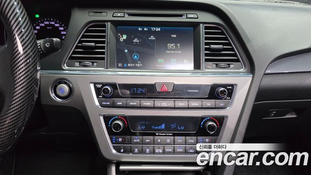 Hyundai Sonata 2015 — photo 19