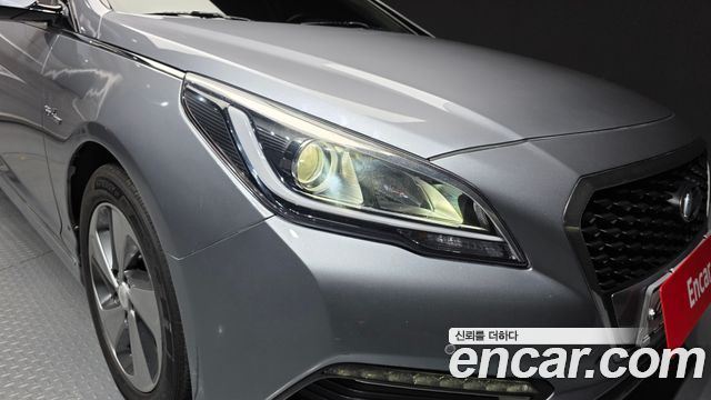 Hyundai Sonata 2015 — photo 8