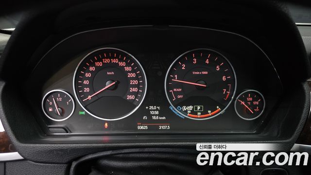 BMW 3-Series 2013 — photo 8