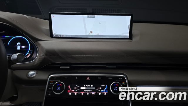 Genesis GV80 2020 — photo 14
