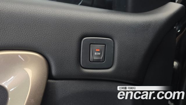 Renault Korea SM5  2014 — photo 17