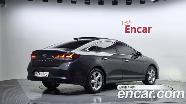 Hyundai Sonata 2018 — photo 2