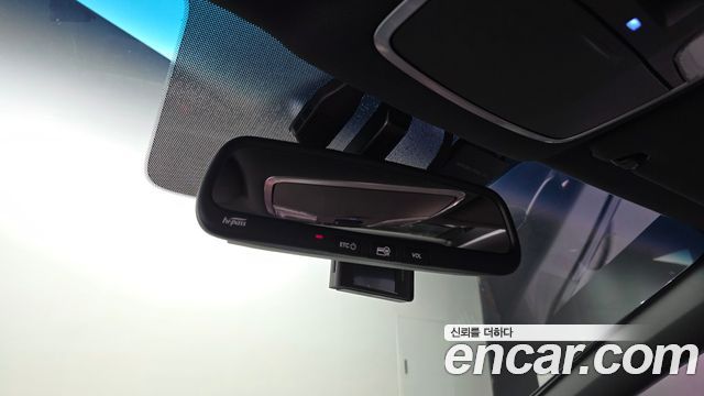 Hyundai Sonata 2018 — photo 19