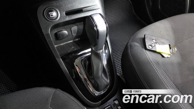 Renault Korea QM3 2016 — photo 12