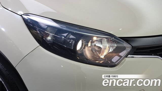 Renault Korea QM3 2016 — photo 8