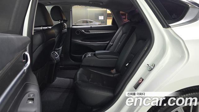 Hyundai Grandeur 2017 — photo 12