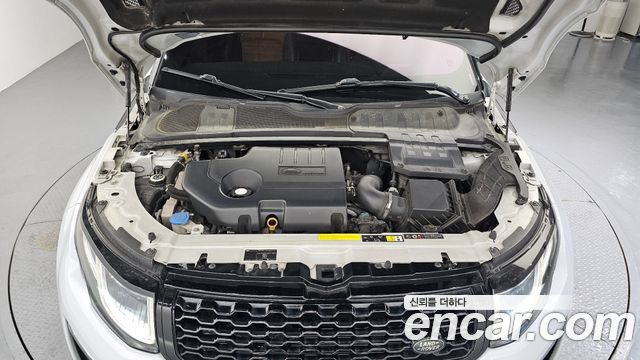 Land Rover Range Rover Evoque 2017 — photo 6
