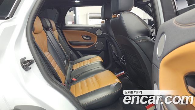 Land Rover Range Rover Evoque 2017 — photo 11