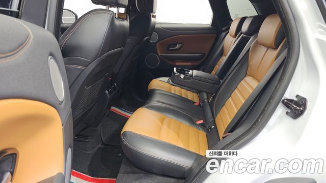 Land Rover Range Rover Evoque 2017 — photo 12
