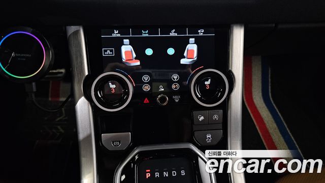 Land Rover Range Rover Evoque 2017 — photo 18
