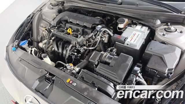 Hyundai AVANTE 2021 — photo 6