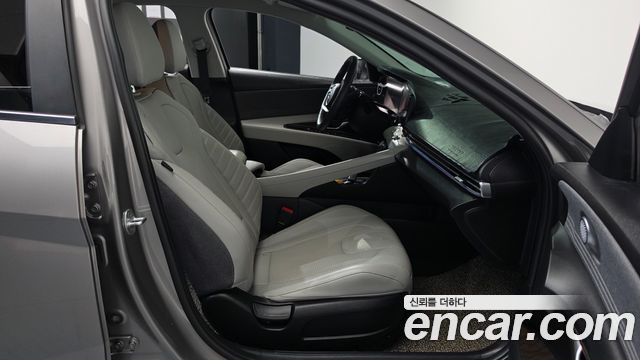 Hyundai AVANTE 2021 — photo 11