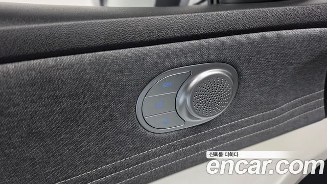 Hyundai AVANTE 2021 — photo 18