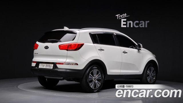 Kia Sportage 2015 — photo 2