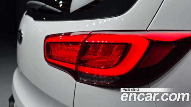 Kia Sportage 2015 — photo 9
