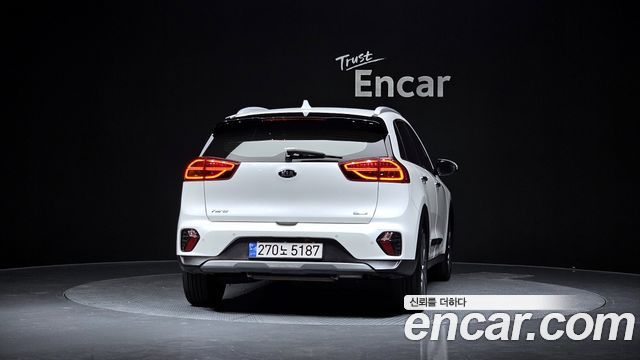 Kia Niro 2021 — photo 4