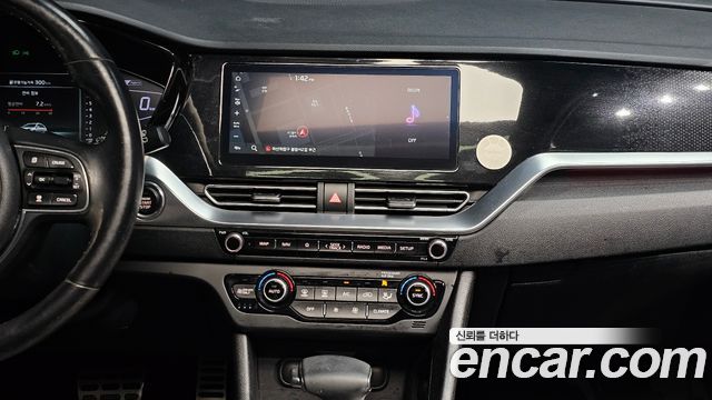 Kia Niro 2021 — photo 14