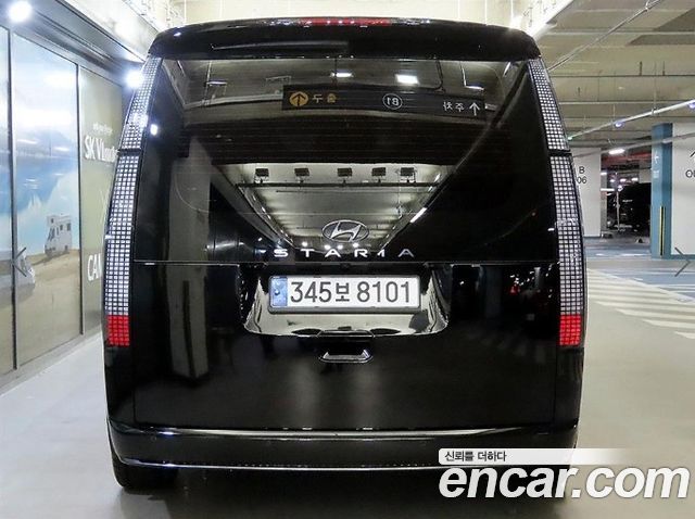 Hyundai Staria 2022 — photo 5