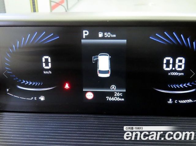 Hyundai Staria 2022 — photo 9