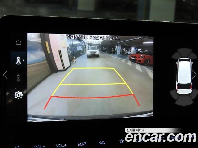 Hyundai Staria 2022 — photo 15