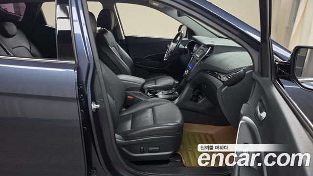Hyundai Santafe 2015 — photo 11