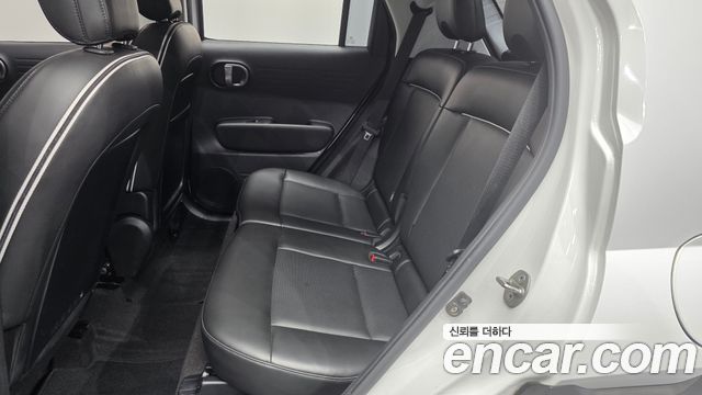 Hyundai Casper 2023 — photo 11