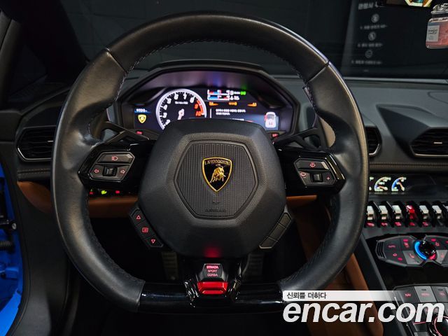 Lamborghini Huracan 2017 — photo 16