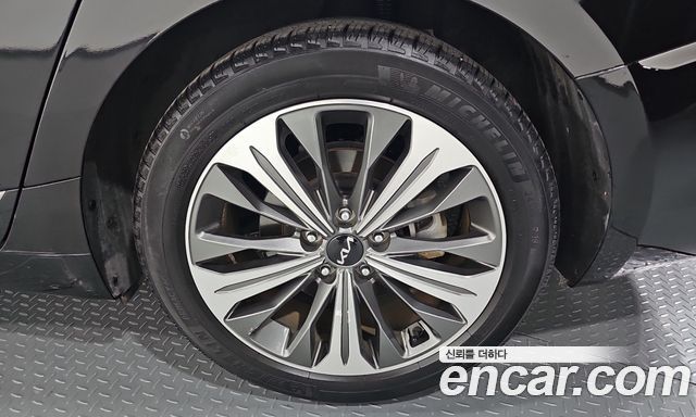 Kia K8 2023 — photo 7