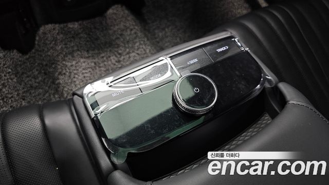 Kia K8 2023 — photo 30