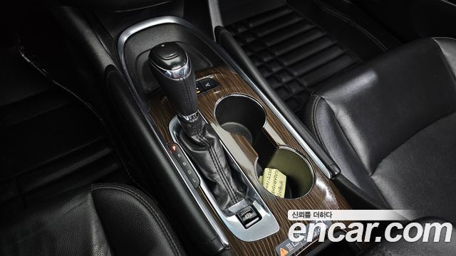 Chevrolet Korea Malibu 2017 — photo 12