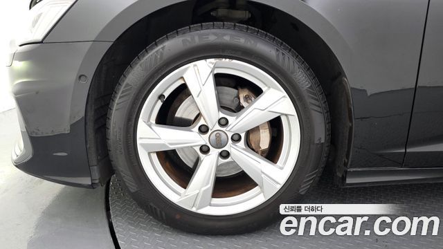 Audi A6 2020 — photo 5