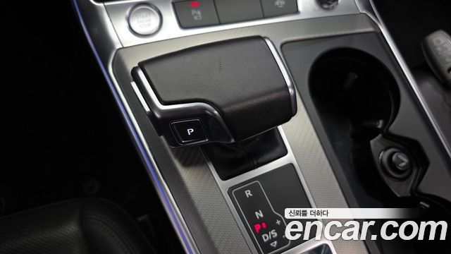 Audi A6 2020 — photo 12