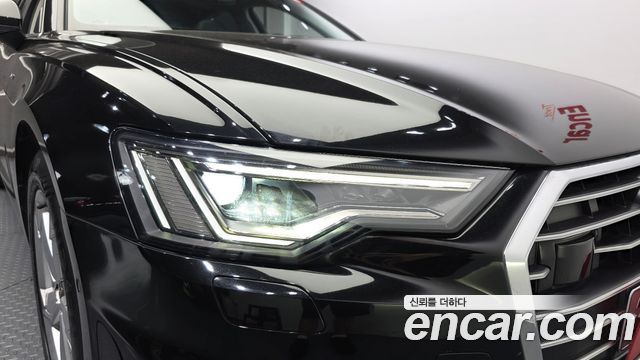 Audi A6 2020 — photo 8