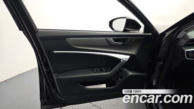 Audi A6 2020 — photo 14