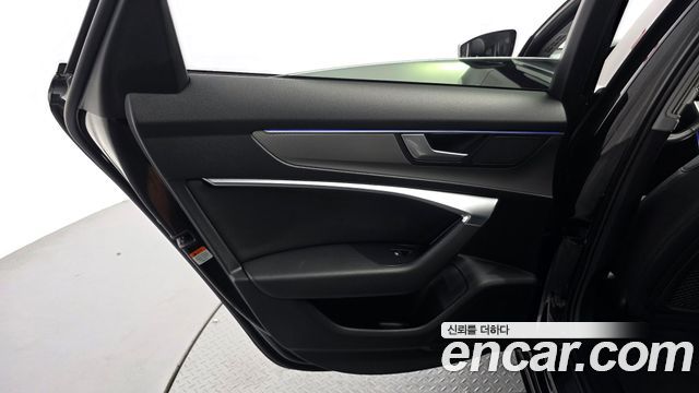 Audi A6 2020 — photo 15