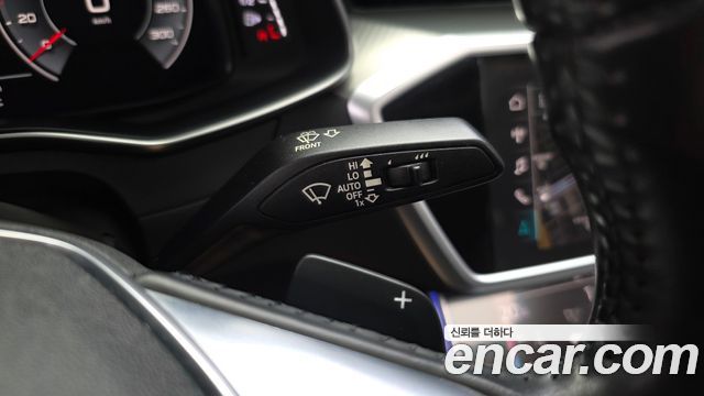 Audi A6 2020 — photo 35