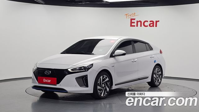 Hyundai Ioniq 2016 — photo 1