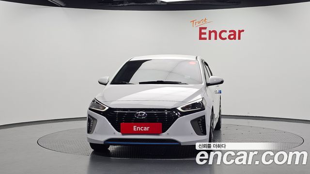 Hyundai Ioniq 2016 — photo 3
