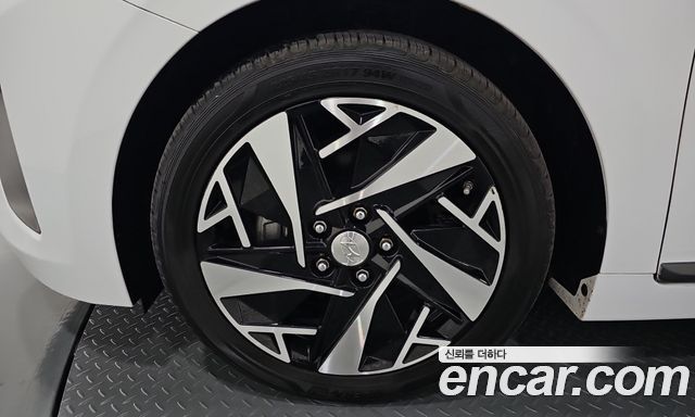 Hyundai Ioniq 2016 — photo 5