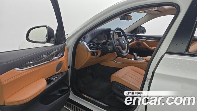 BMW X6 2016 — photo 10