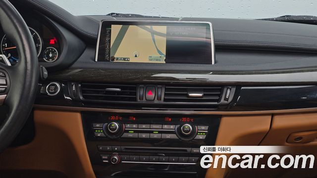 BMW X6 2016 — photo 14