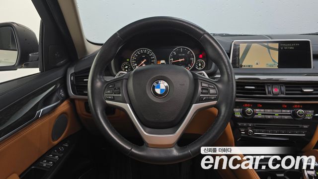BMW X6 2016 — photo 15