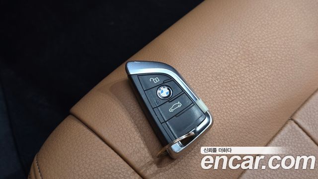 BMW X6 2016 — photo 17