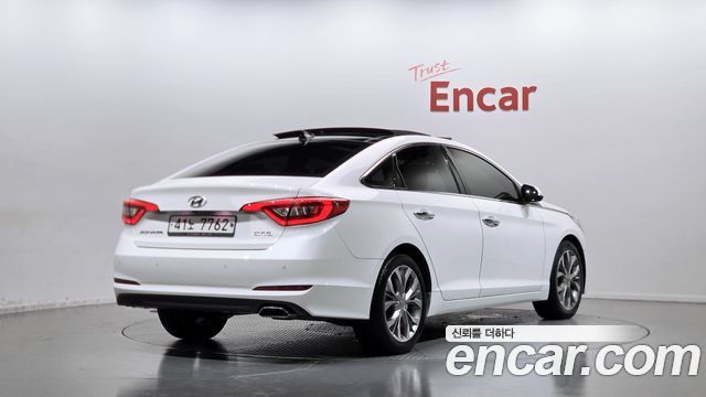 Hyundai Sonata 2015 — photo 2