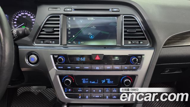 Hyundai Sonata 2015 — photo 12