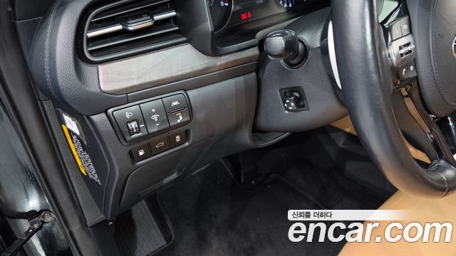 Kia K7 2020 — photo 19