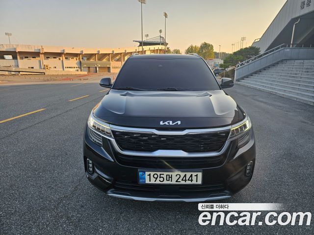 Kia Seltos 2023 — photo 2