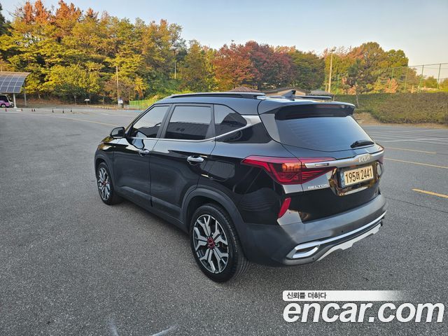 Kia Seltos 2023 — photo 14